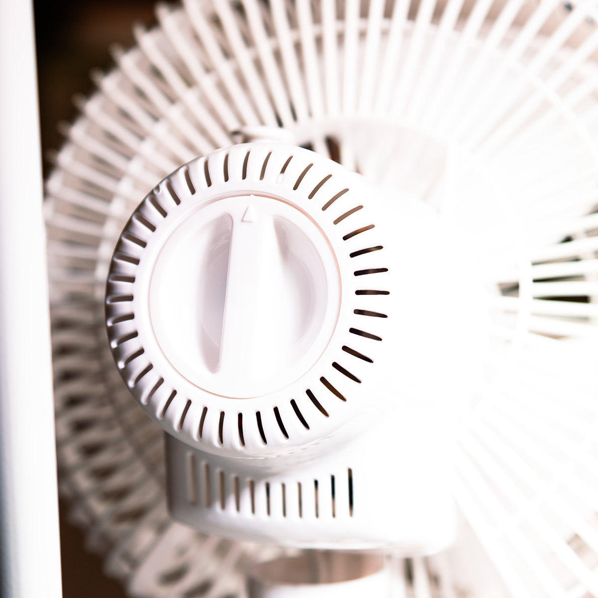 Vortex 10" Oscillating Clip Fan