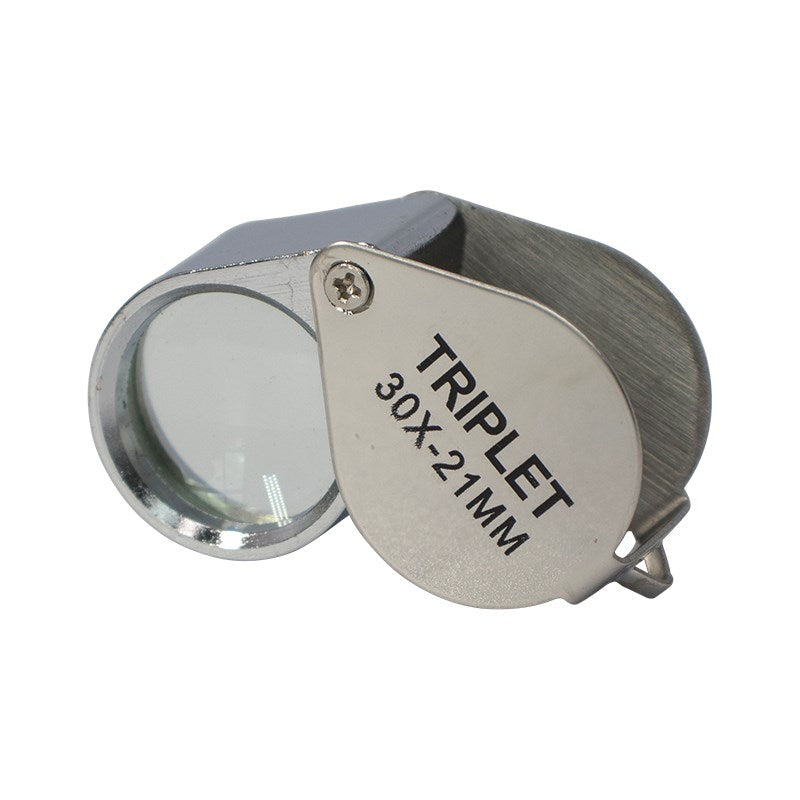 Triplet 30x jewelers loupe with 21mm lens, metal body and flip cover