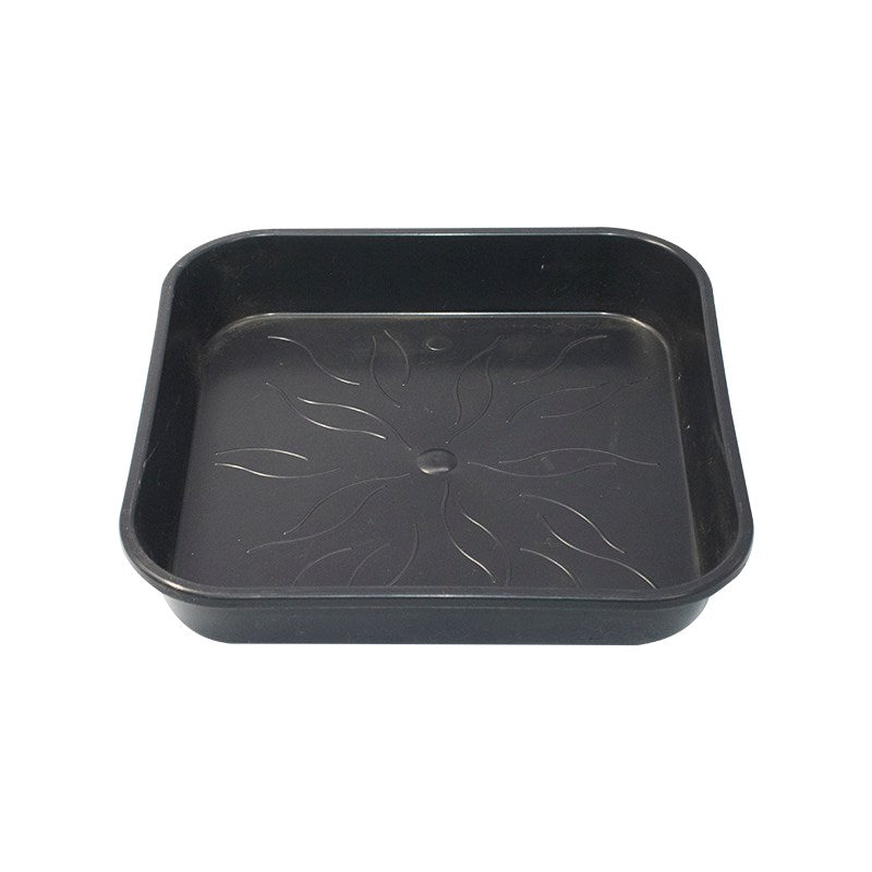 Square pot saucer in dark matte plastic, flat rim and embossed base
