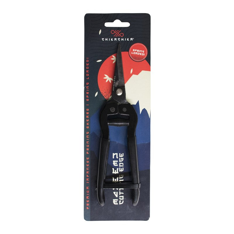 Chika Chika Premium New Wave scissors in blister pack with display card
